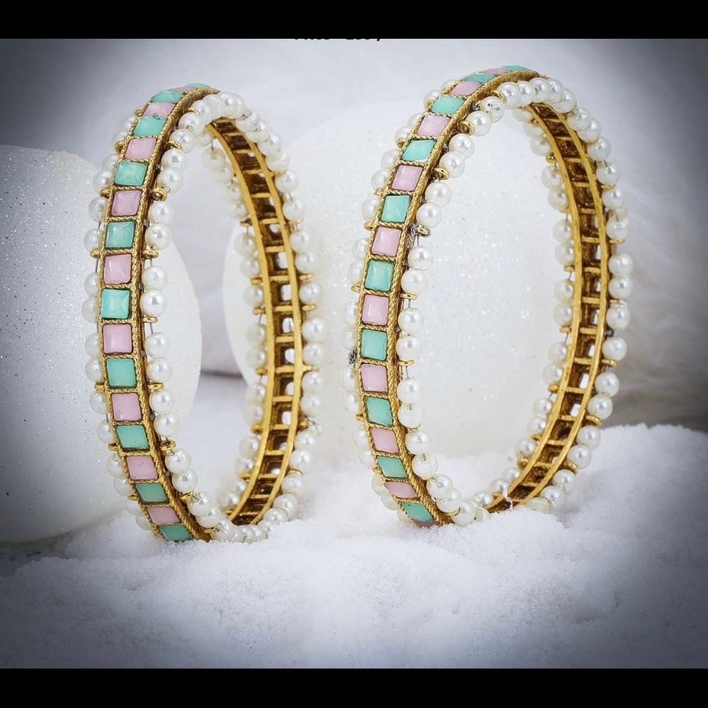 Bangle - Picture 9 of 10